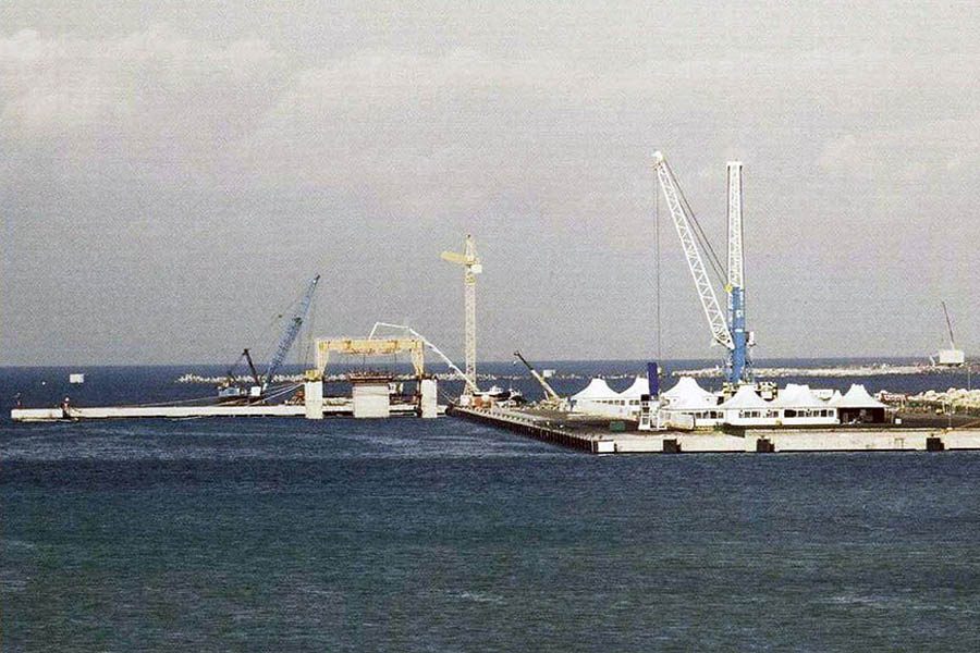 Cantiere del terminal container nel porto di Civitavecchia