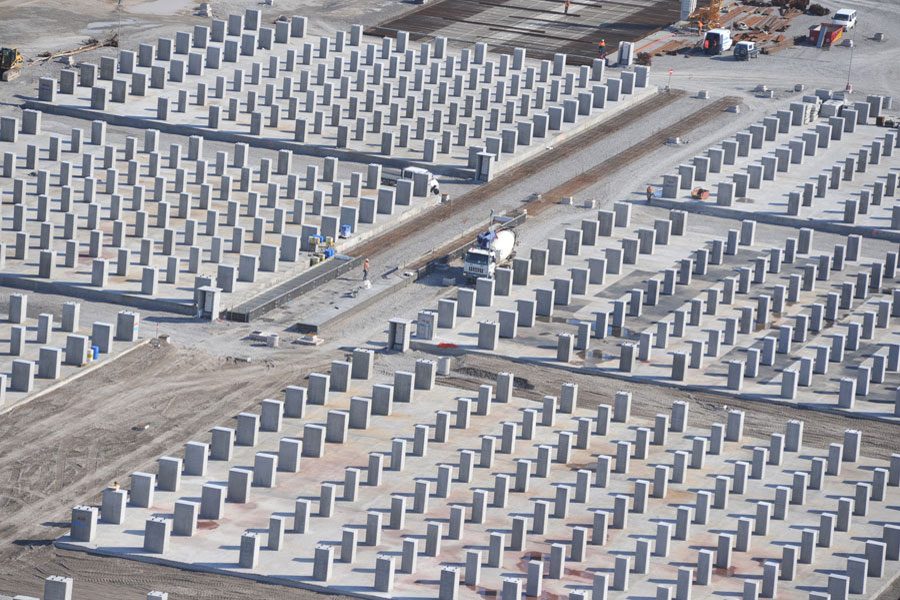 Area di prefabbricazione del MOSE alla bocca di Malamocco