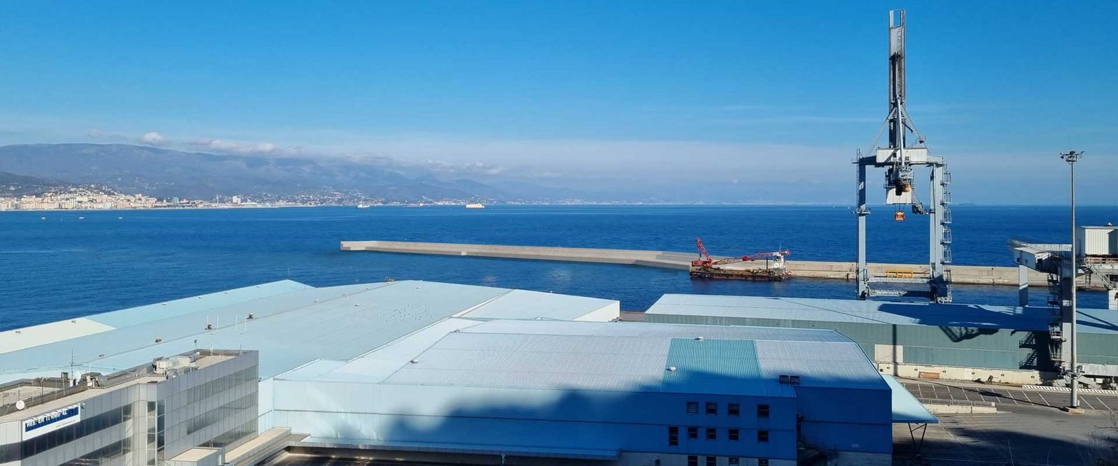 Nuova diga foranea del porto di Vado Ligure realizzata da Fincosit